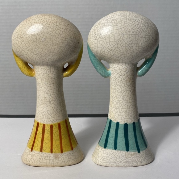 Vtg 6" Grinning Man & Lady Anthropomorphic Porcelain Salt & Pepper Shakers Japan - Picture 4 of 8